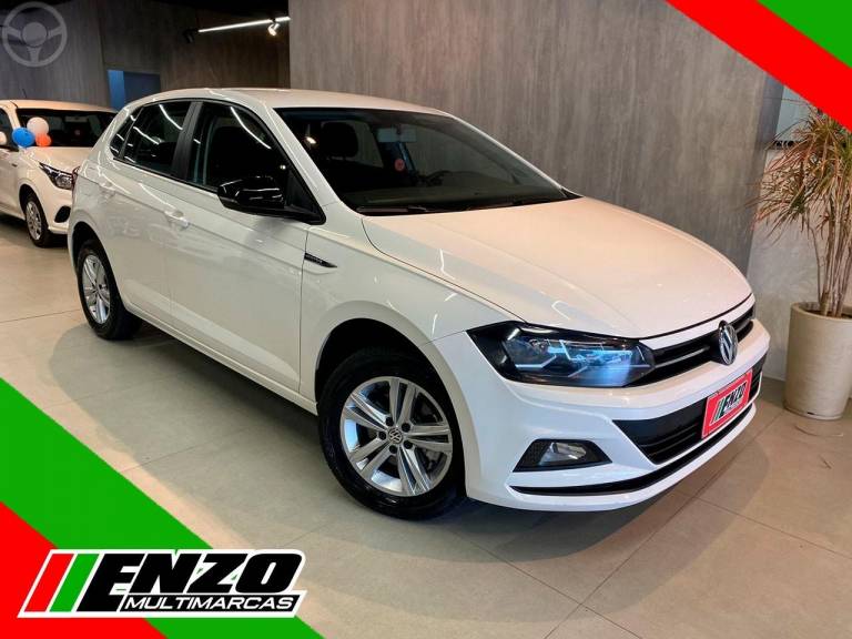 VOLKSWAGEN - POLO 1.0 200 TSI COMFORTLINE AUTOMÁTICO - 2018/2018 - BRANCA - R$ 71.900,00