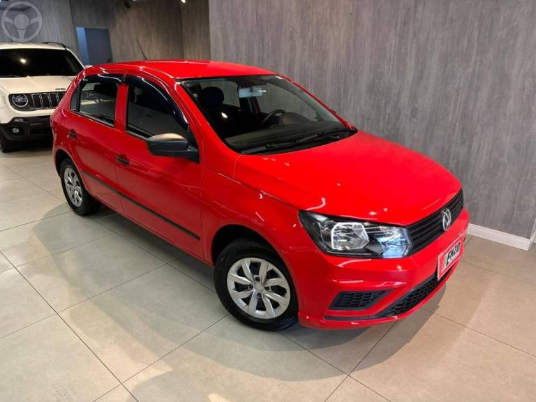 VOLKSWAGEN - GOL 1.0 12V MPI TOTALFLEX 4P MANUAL - 2022/2023 - VERMELHA - R$ 55.900,00