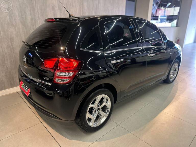 CITROËN - C3 1.6 EXCLUSIVE 16V FLEX 4P MANUAL - 2012/2013 - PRETA - R$ 37.900,00
