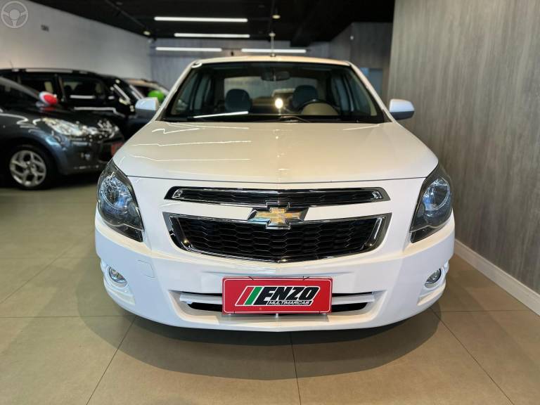CHEVROLET - COBALT 1.8 MPFI LTZ 8V FLEX 4P AUTOMÁTICO - 2015/2015 - BRANCA - R$ 45.900,00
