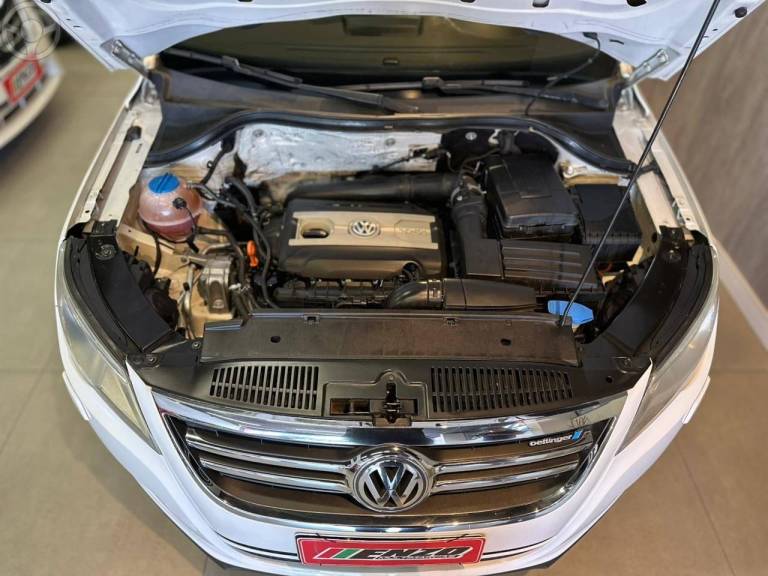 VOLKSWAGEN - TIGUAN 2.0 TSI 16V TURBO 4P TIPTRONIC - 2009/2010 - BRANCA - R$ 59.900,00