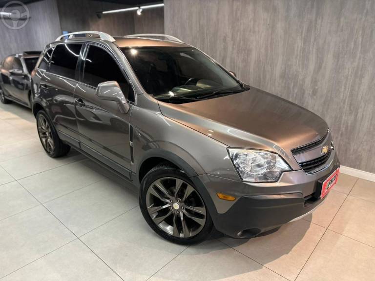 CHEVROLET - CAPTIVA 2.4 FWD SPORT 16V 4P AUTOMÁTICO - 2012/2012 - CINZA - R$ 42.900,00