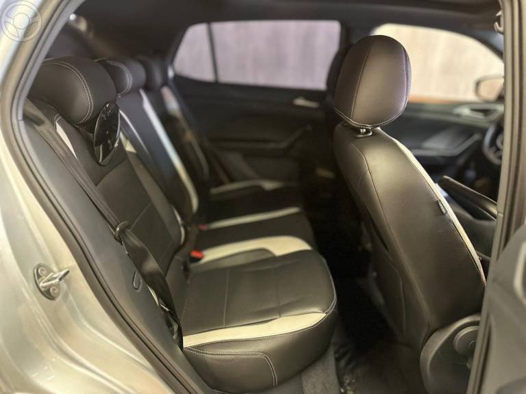 VOLKSWAGEN - T-CROSS 1.0 COMFORTLINE TSI FLEX 4P AUTOMÁTICO - 2020/2020 - PRATA - R$ 109.900,00