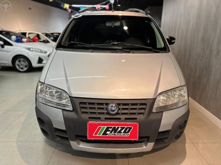 FIAT - IDEA 1.8 MPI ADVENTURE 16V FLEX 4P MANUAL - 2008/2008 - PRATA - R$ 31.900,00