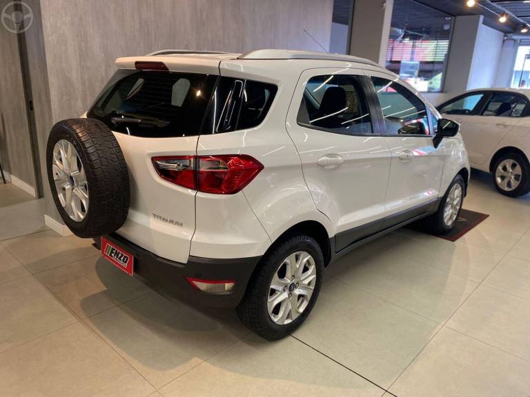 FORD - ECOSPORT 2.0 TITANIUM 16V FLEX 4P AUTOMÁTICO - 2013/2014 - BRANCA - R$ 56.900,00