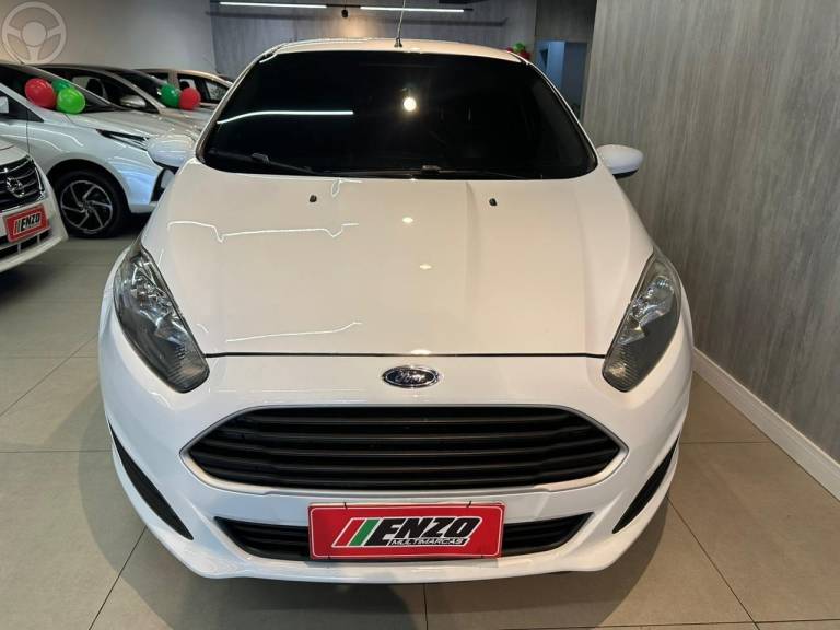 FORD - FIESTA 1.5 S HATCH 16V FLEX 4P MANUAL - 2014/2014 - BRANCA - R$ 43.900,00
