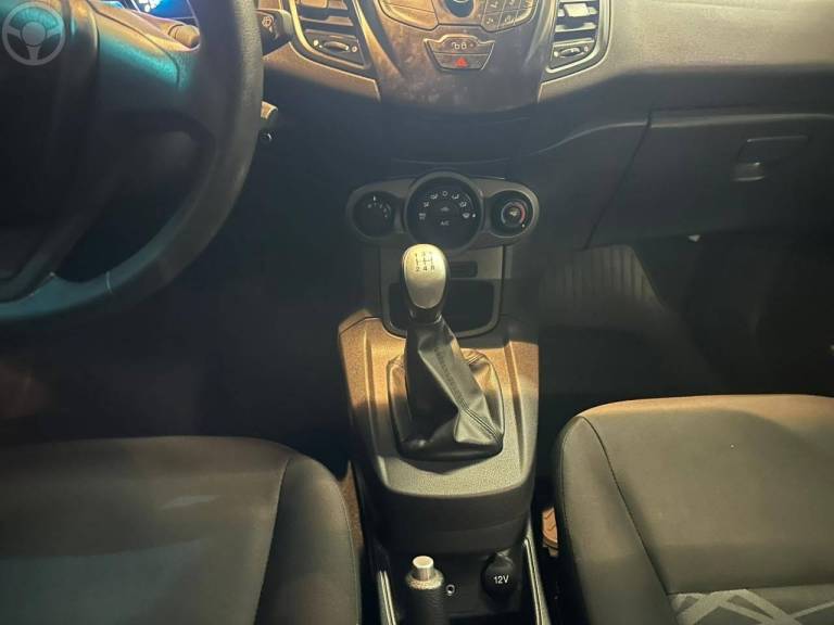 FORD - FIESTA 1.5 S HATCH 16V FLEX 4P MANUAL - 2014/2014 - BRANCA - R$ 43.900,00