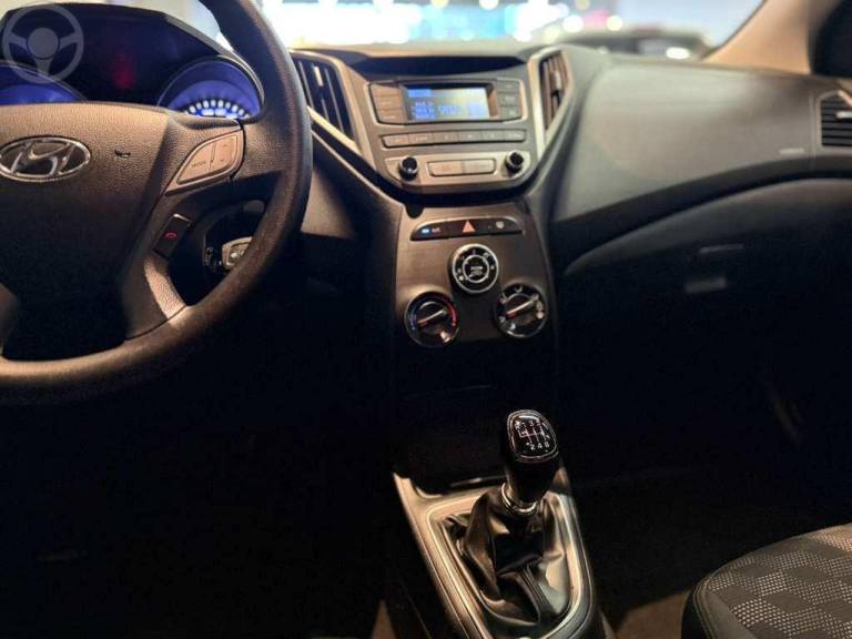 HYUNDAI - HB20 1.6 COMFORT 16V FLEX 4P MANUAL - 2016/2016 - BRANCA - R$ 55.900,00