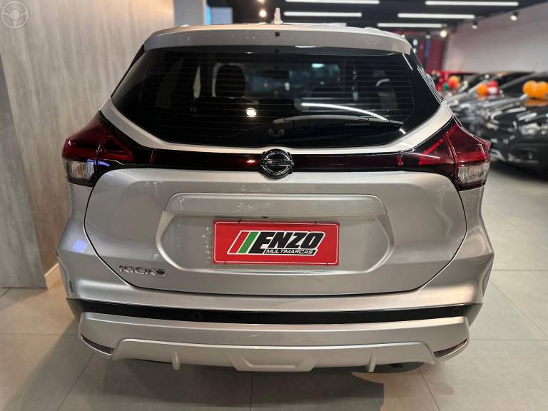 NISSAN - KICKS 1.6 ADVANCE 16V FLEX 4P AUTOMÁTICO - 2021/2022 - PRATA - R$ 103.900,00