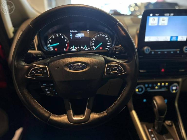 FORD - ECOSPORT 2.0 TITANIUM 16V FLEX 4P AUTOMÁTICO - 2018/2019 - VERMELHA - R$ 82.900,00