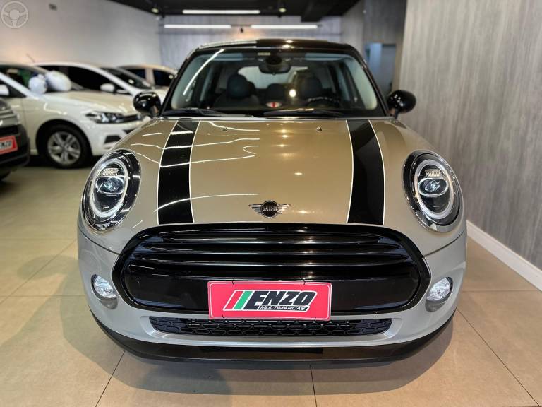 MINI - COOPER 1.5 12V TURBO NAVI 4P AUTOMÁTICO - 2018/2019 - CINZA - R$ 112.900,00