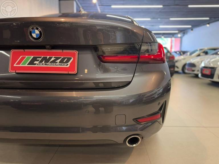 BMW - 320I 2.0 M SPORT 16V TURBO 4P AUTOMÁTICO - 2019/2020 - CINZA - R$ 203.900,00