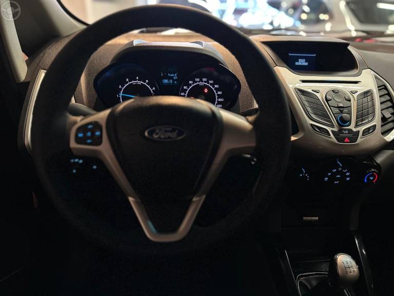 FORD - ECOSPORT 1.6 FREESTYLE 8V FLEX 4P MANUAL - 2012/2013 - VERMELHA - R$ 53.900,00