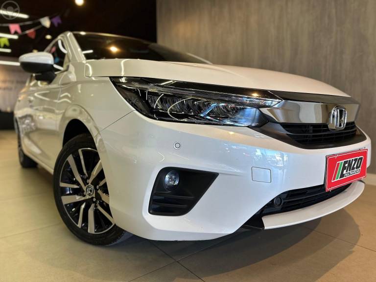 HONDA - CITY 1.5 SEDAN TOURING 16V FLEX 4P AUTOMÁTICO - 2022/2022 - BRANCA - R$ 107.900,00