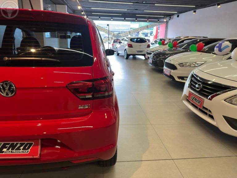 VOLKSWAGEN - FOX 1.6 MI HIGHLINE 8V FLEX 4P MANUAL - 2015/2016 - VERMELHA - R$ 54.900,00