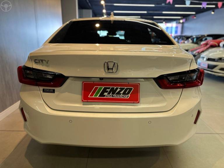 HONDA - CITY 1.5 SEDAN TOURING 16V FLEX 4P AUTOMÁTICO - 2022/2022 - BRANCA - R$ 107.900,00