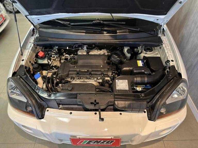 HYUNDAI - TUCSON 2.0 MPFI GLS 16V 143CV 2WD FLEX 4P AUTOMÁTICO - 2015/2016 - BRANCA - R$ 61.900,00