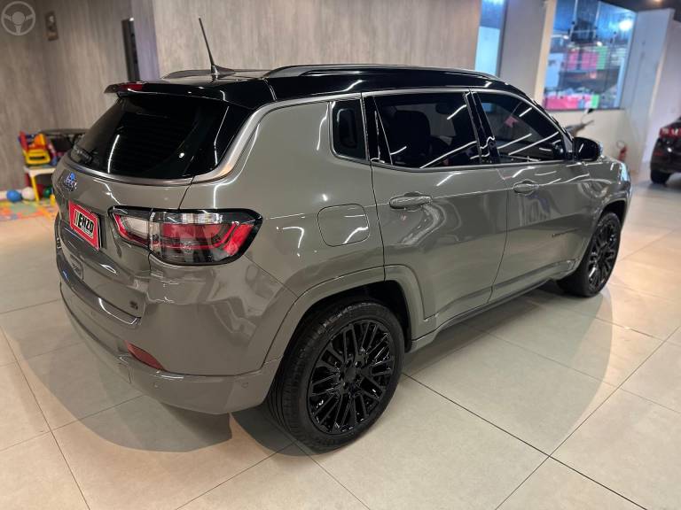 JEEP - COMPASS 1.3 SERIE S T270 16V TURBO FLEX 4P AUTOMÁTICO - 2023/2023 - CINZA - R$ 172.900,00