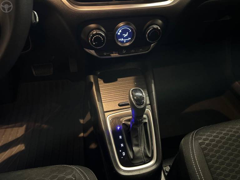 HYUNDAI - HB20 1.0 EVOLUTION 12V TURBO FLEX 4P AUTOMÁTICO - 2020/2020 - PRATA - R$ 74.900,00