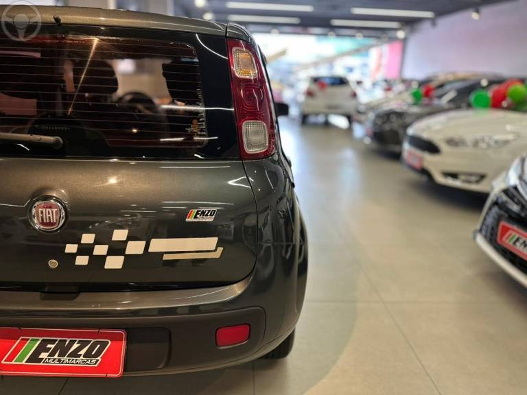 FIAT - UNO 1.0 EVO VIVACE 8V FLEX 4P MANUAL - 2013/2013 - CINZA - R$ 34.900,00