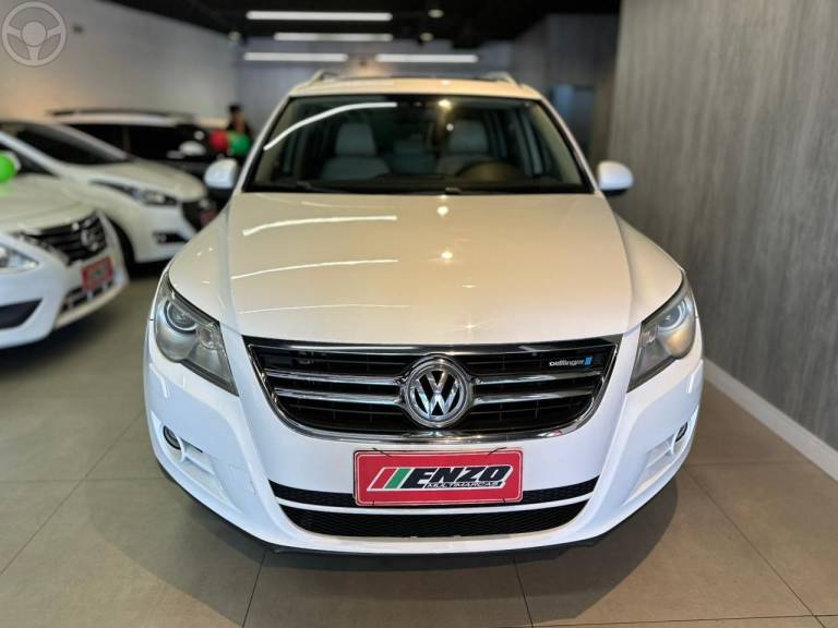 VOLKSWAGEN - TIGUAN 2.0 TSI 16V TURBO 4P TIPTRONIC - 2009/2010 - BRANCA - R$ 59.900,00