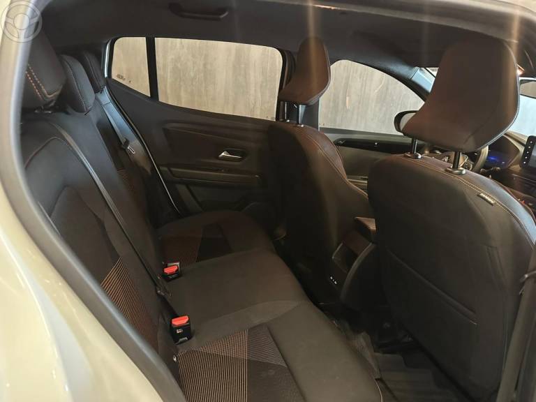 RENAULT - KARDIAN 1.0 TCE TECHNO EDC FLEX 4P AUTOMÁTICO - 2024/2025 - BRANCA - R$ 104.900,00