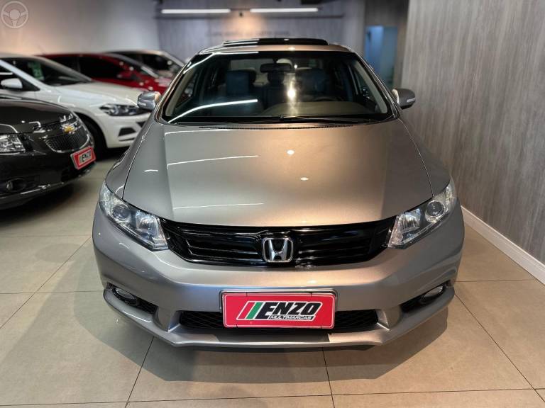 HONDA - CIVIC 2.0 EXR 16V FLEX 4P AUTOMÁTICO - 2013/2014 - CINZA - R$ 79.900,00