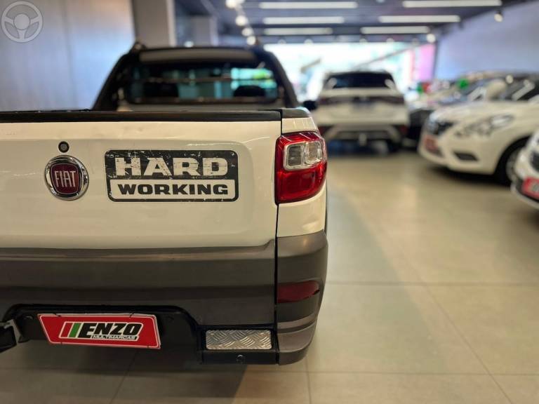 FIAT - STRADA 1.4 MPI HARD WORKING CS 8V FLEX 2P MANUAL - 2019/2020 - BRANCA - R$ 54.900,00