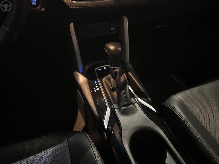 TOYOTA - COROLLA 2.0 CROSS XRE 16V FLEX 4P AUTOMÁTICO - 2022/2023 - CINZA - R$ 150.900,00