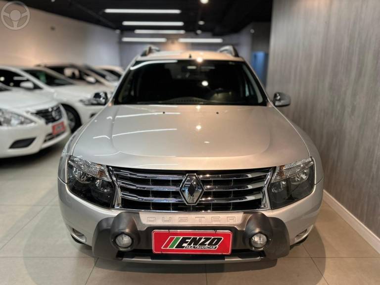 RENAULT - DUSTER 2.0 TECH ROAD 4X2 16V FLEX 4P AUTOMÁTICO - 2013/2014 - PRATA - R$ 55.900,00