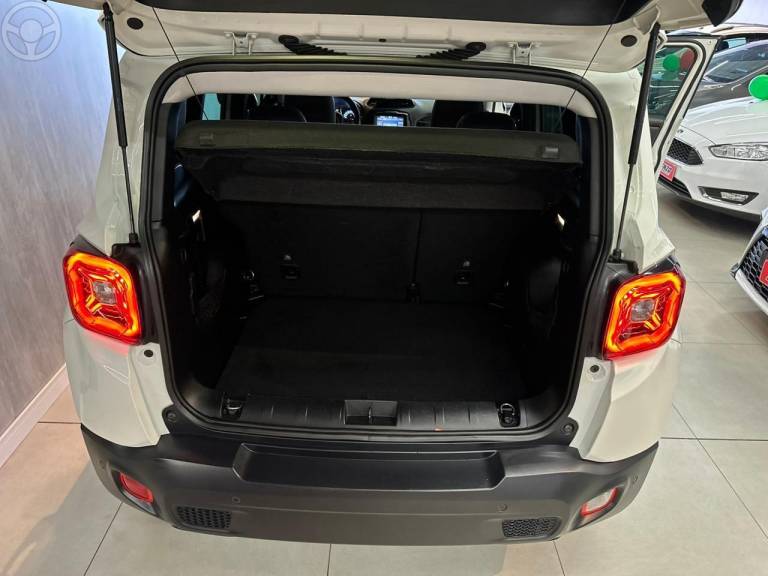 JEEP - RENEGADE 1.8 16V FLEX LONGITUDE 4P AUTOMÁTICO - 2021/2021 - BRANCA - R$ 88.900,00