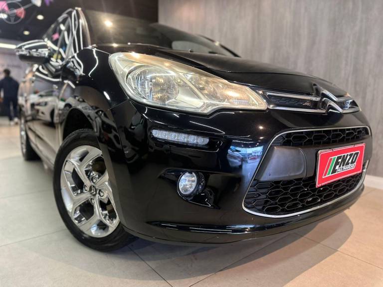 CITROËN - C3 1.6 EXCLUSIVE 16V FLEX 4P MANUAL - 2012/2013 - PRETA - R$ 37.900,00