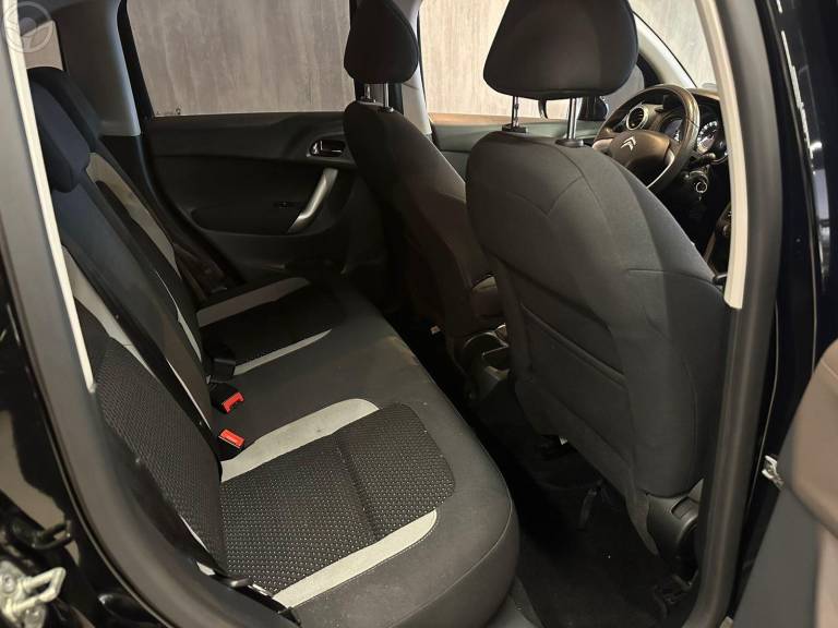CITROËN - C3 1.6 EXCLUSIVE 16V FLEX 4P MANUAL - 2012/2013 - PRETA - R$ 37.900,00