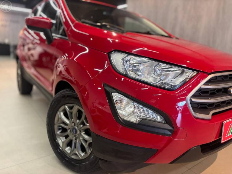 FORD - ECOSPORT 1.5 SE DIRECT FLEX 4P AUTOMÁTICA - 2018/2019 - VERMELHA - R$ 71.900,00