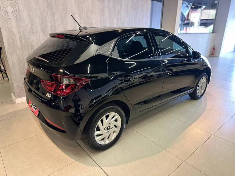 HYUNDAI - HB20 1.0 EVOLUTION 12V FLEX 4P MANUAL - 2021/2022 - PRETA - R$ 68.900,00