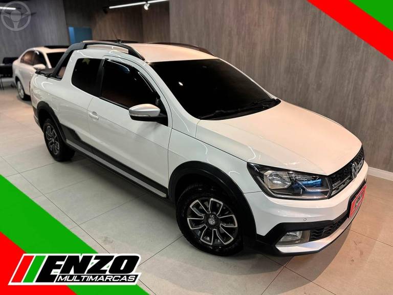VOLKSWAGEN - SAVEIRO 1.6 CROSS CD 16V FLEX 2P MANUAL - 2016/2017 - BRANCA - R$ 78.900,00
