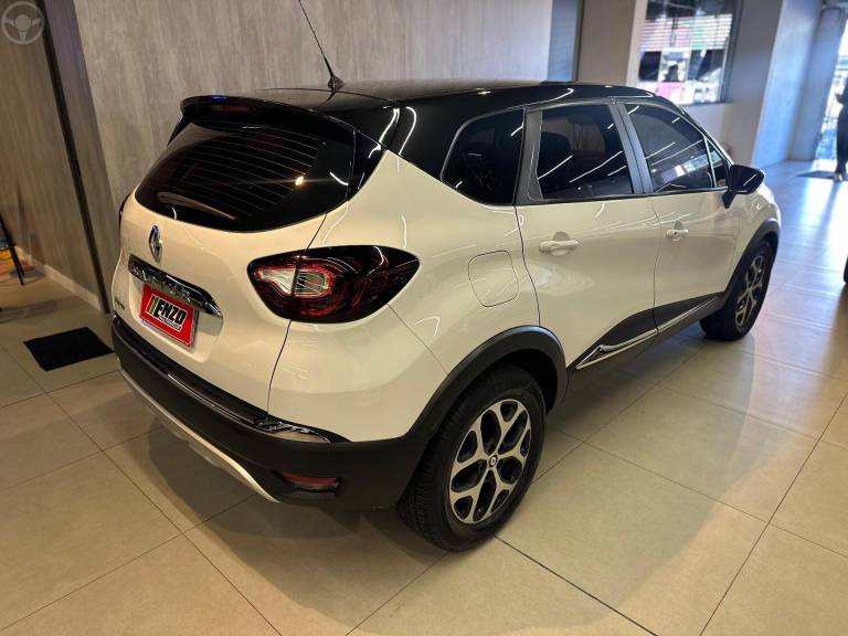 RENAULT - CAPTUR 1.6 16V FLEX INTENSE AUTOMÁTICO - 2019/2019 - BRANCA - R$ 75.900,00