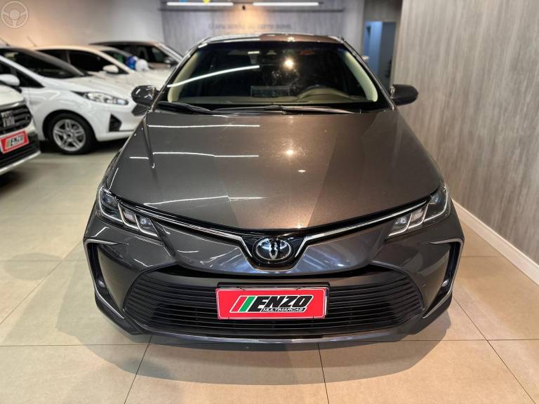 TOYOTA - COROLLA 2.0 XEI 16V FLEX 4P AUTOMÁTICO - 2022/2023 - CINZA - R$ 136.900,00