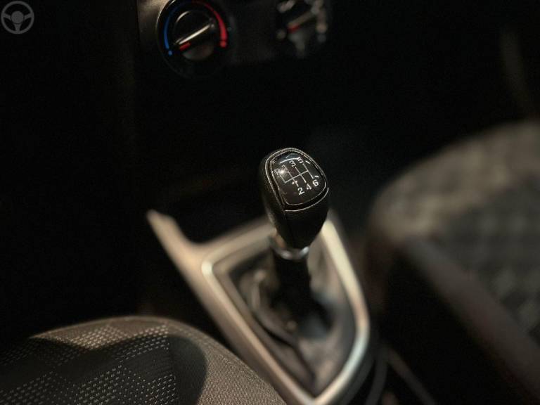 HYUNDAI - HB20 1.6 COMFORT 16V FLEX 4P MANUAL - 2016/2017 - BRANCA - R$ 57.900,00