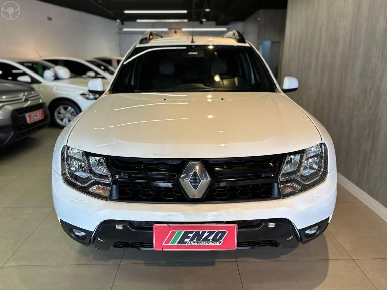 RENAULT - DUSTER 2.0 DYNAMIQUE 4X2 16V FLEX 4P AUTOMÁTICO - 2019/2020 - BRANCA - R$ 74.900,00