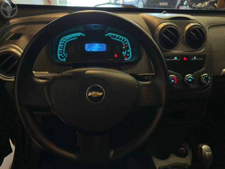 CHEVROLET - MONTANA 1.4 MPFI SPORT CS 8V FLEX 2P MANUAL - 2010/2011 - PRETA - R$ 44.900,00