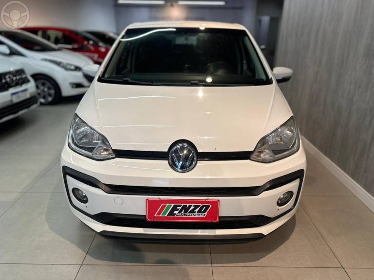 VOLKSWAGEN - UP 1.0 MPI MOVE UP 12V FLEX 2P MANUAL - 2018/2019 - BRANCA - R$ 57.900,00