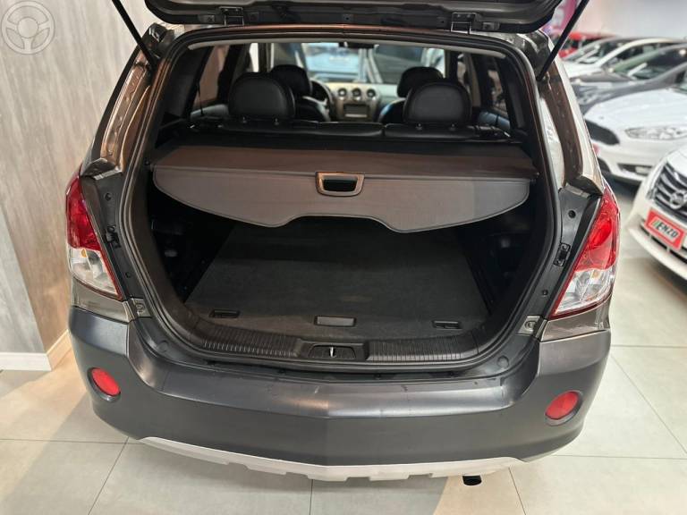 CHEVROLET - CAPTIVA 2.4 FWD SPORT 16V 4P AUTOMÁTICO - 2012/2012 - CINZA - R$ 42.900,00