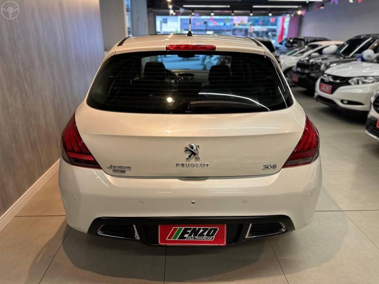 PEUGEOT - 308 1.6 GRIFFE THP 16V 4P AUTOMÁTICO - 2017/2017 - BRANCA - R$ 67.900,00