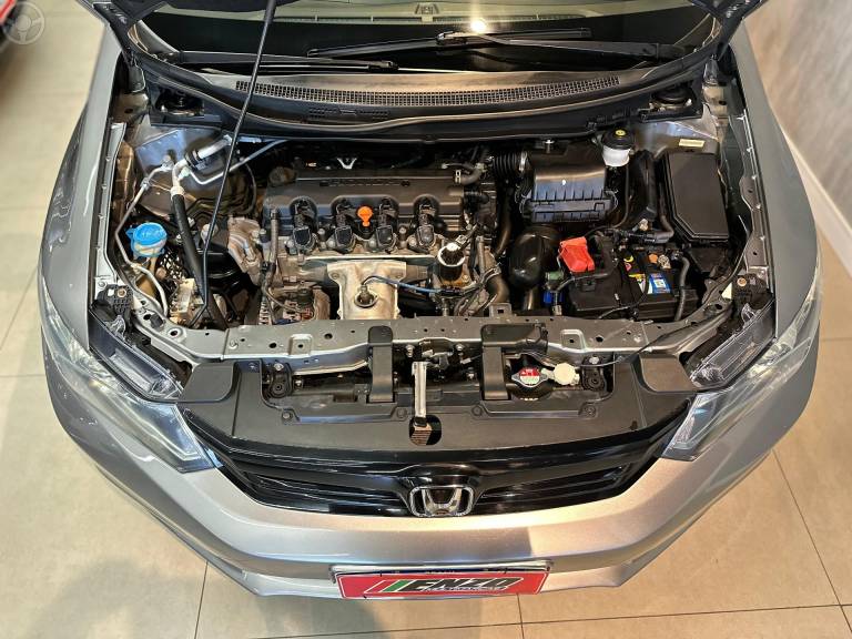 HONDA - CIVIC 2.0 EXR 16V FLEX 4P AUTOMÁTICO - 2013/2014 - CINZA - R$ 79.900,00