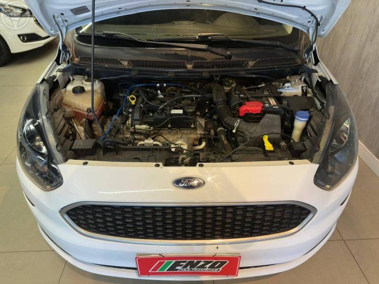 FORD - KA 1.0 SE PLUS 12V FLEX 4P MANUAL - 2018/2019 - BRANCA - R$ 48.900,00