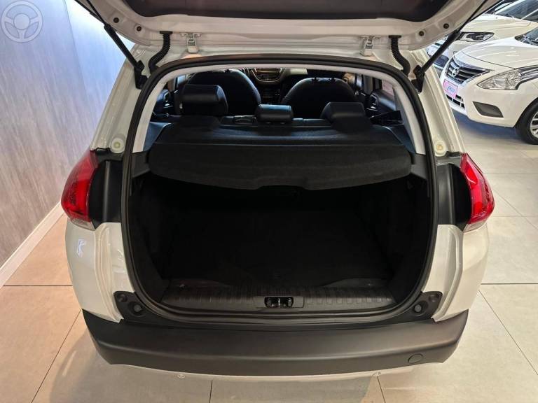 PEUGEOT - 2008 1.6 16V FLEX GRIFFE 4P AUTOMÁTICO - 2017/2017 - BRANCA - R$ 57.900,00