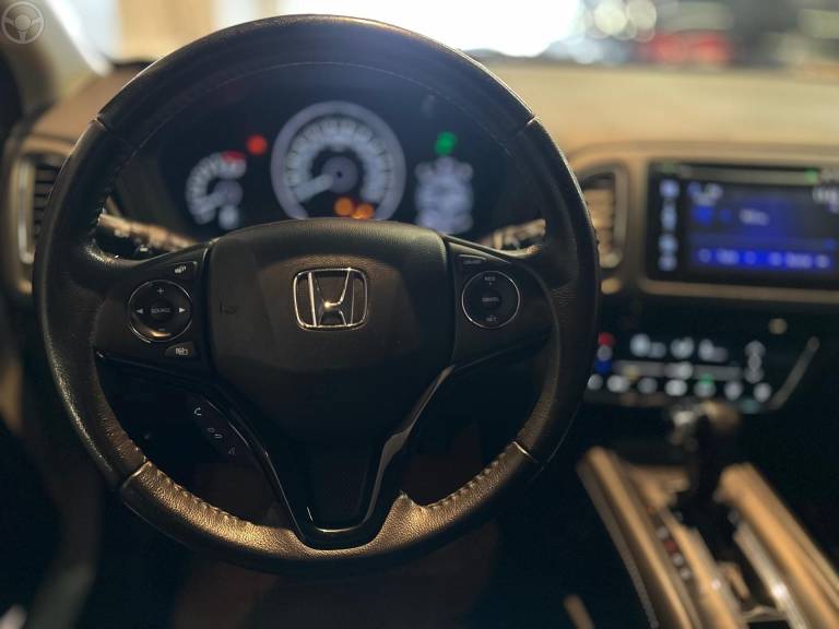 HONDA - HR-V 1.8 16V FLEX EXL 4P AUTOMÁTICO - 2018/2018 - BRANCA - R$ 97.900,00
