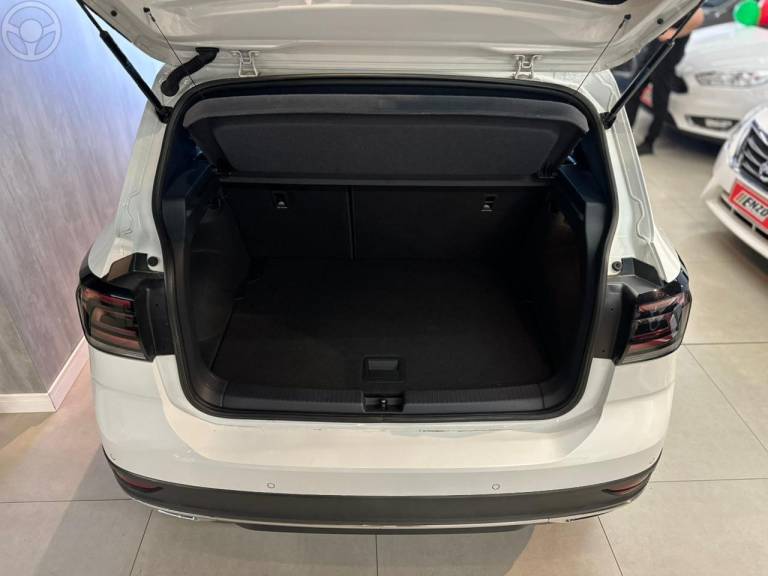 VOLKSWAGEN - T-CROSS 1.0 COMFORTLINE TSI FLEX 4P AUTOMÁTICO - 2021/2021 - BRANCA - R$ 104.900,00