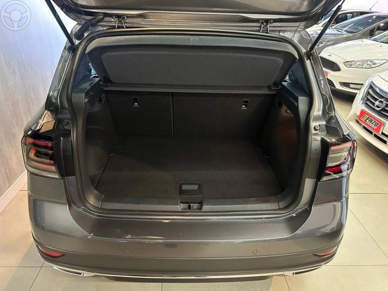 VOLKSWAGEN - T-CROSS 1.4 HIGHLINE TSI 16V FLEX 4P AUTOMÁTICO - 2020/2021 - CINZA - R$ 117.900,00